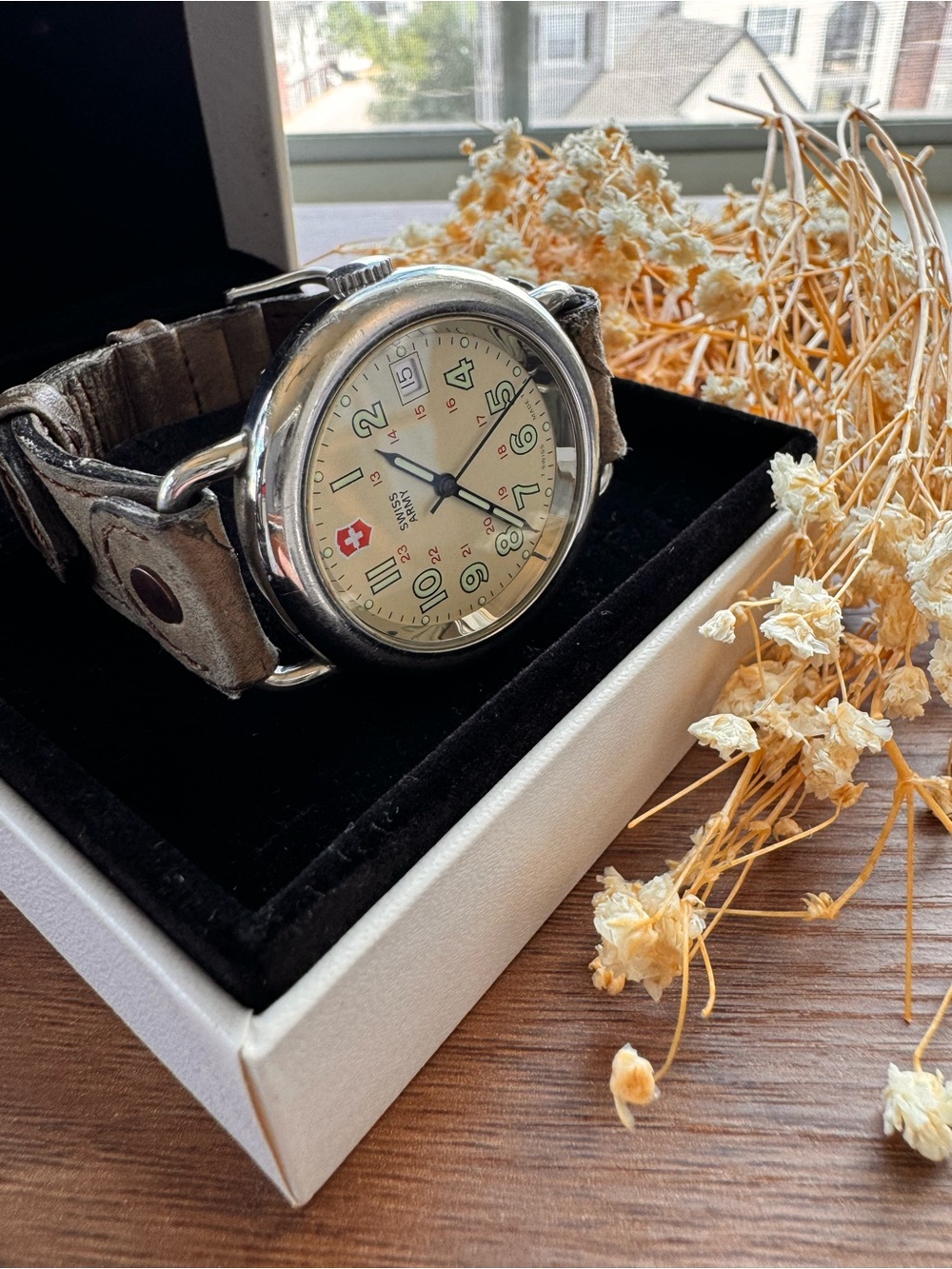 Victorinox Men's Beige Dial Watch with Tan Leather Strap